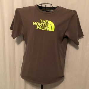 Boy’s The North Face tee